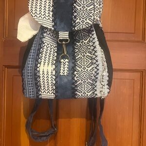 Demdaco Stylish Blue and White Backpack